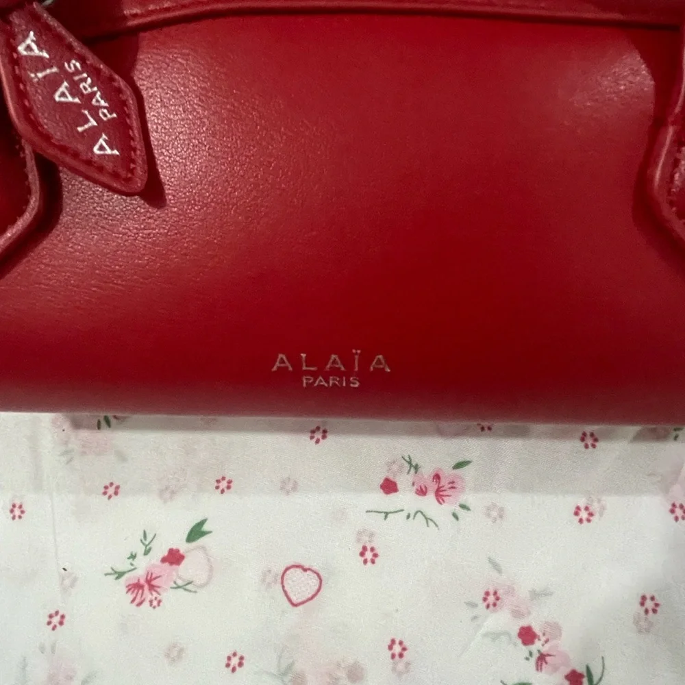 Alaïa Red Leather Barrel Shoulder Bag